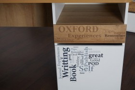 Стол с ящиками «Оксфорд» (Ривьера/Белый с рисунком) в Москаленки - moskalenki.katalogmebeli.com | фото 9